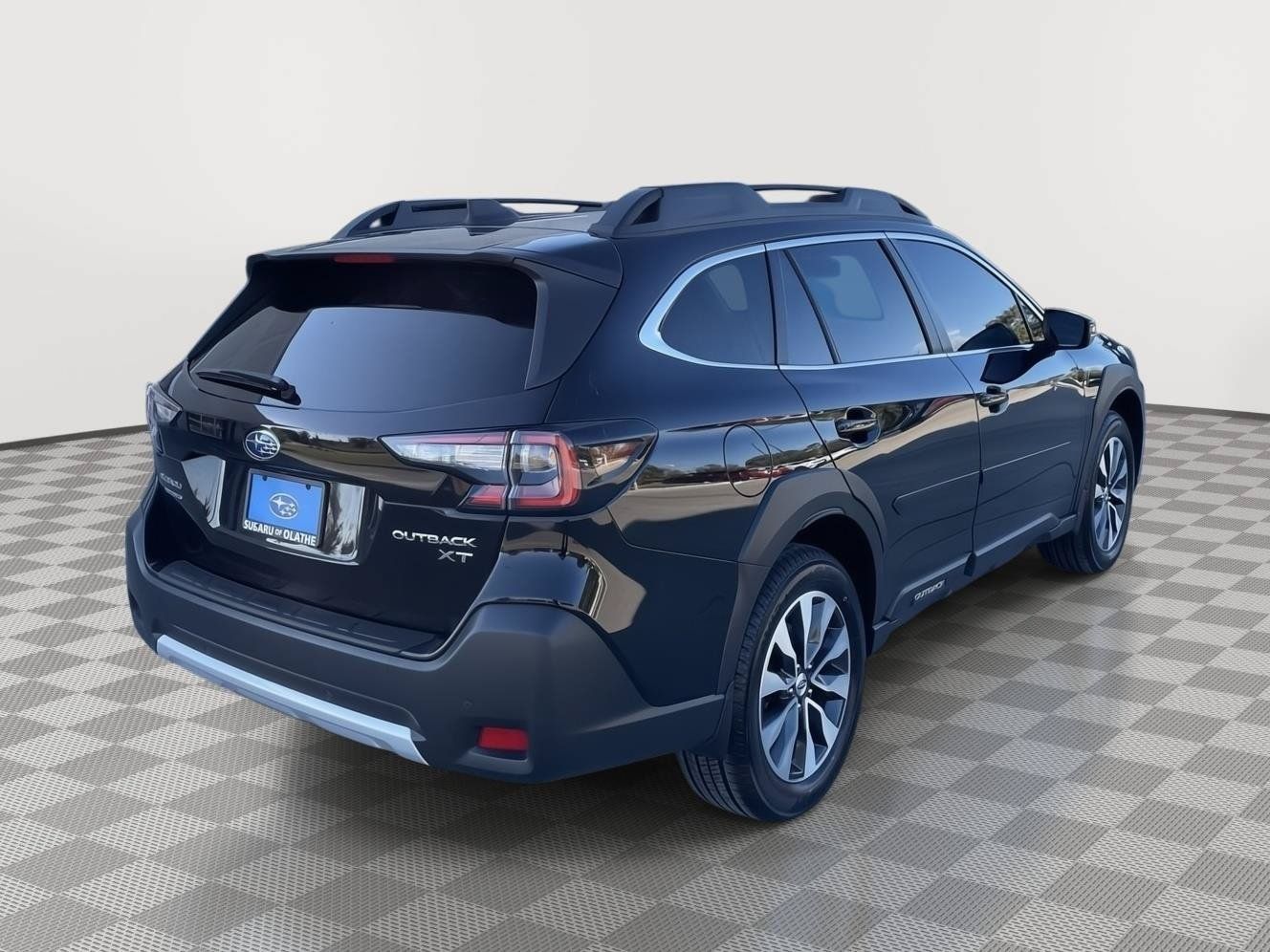 Used 2023 Subaru Outback Limited XT AWD/4WD image 16