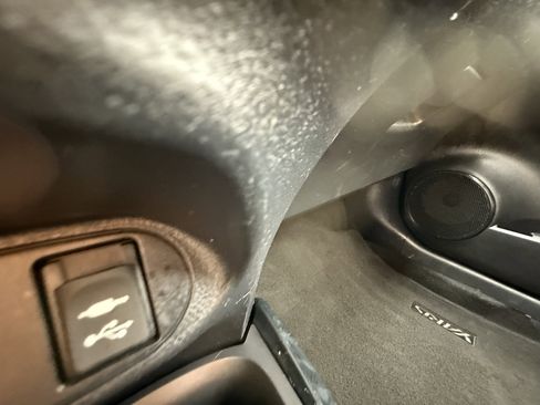 Used 2016 Toyota Yaris SE image 20