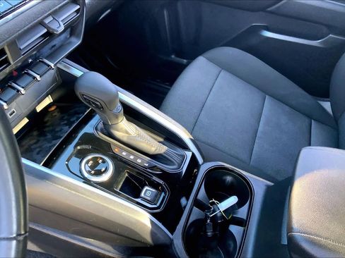 Used 2025 Chevrolet Colorado W/T w/ WT Custom Package image 16