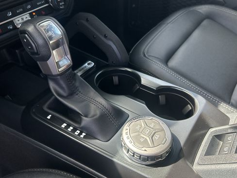 New 2026 Ford Bronco Badlands AWD/4WD image 26