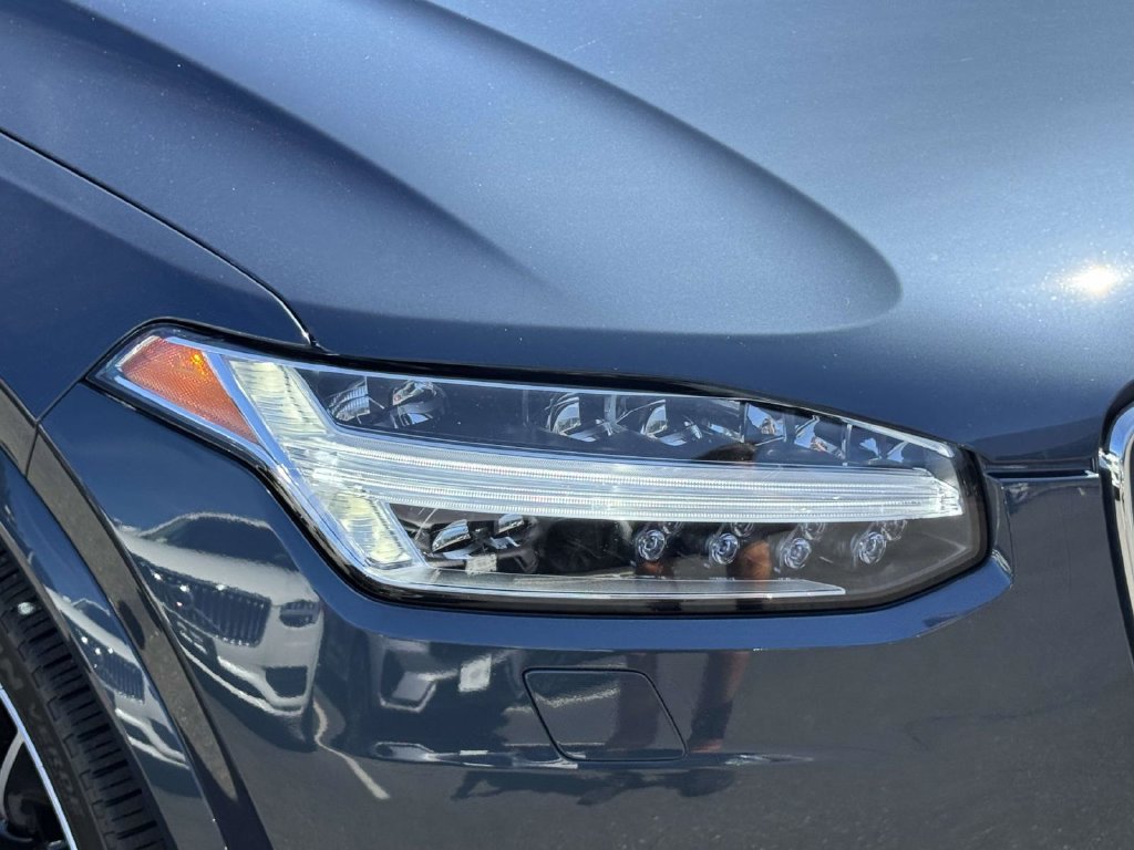Certified 2024 Volvo XC90 B6 Ultimate AWD/4WD image 7