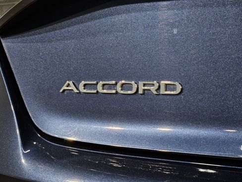 Used 2024 Honda Accord EX image 37