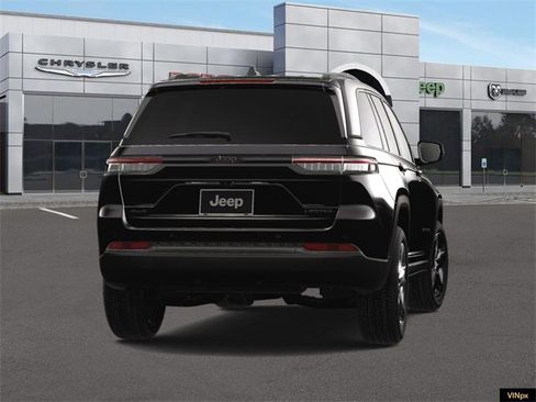 New 2025 Jeep Grand Cherokee Limited image 14