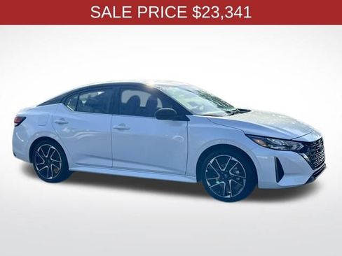 New 2025 Nissan Sentra SR image 19