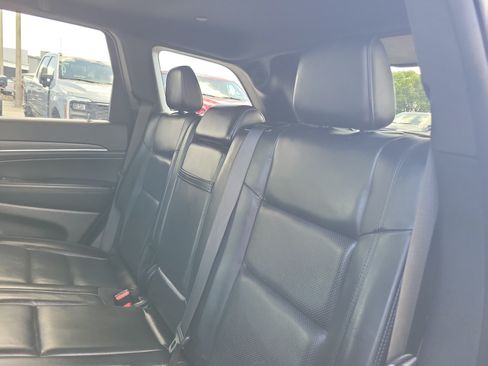 Used 2021 Jeep Grand Cherokee Limited w/ Luxury Group II RWD image 15