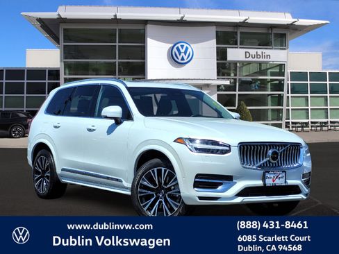 Used 2023 Volvo XC90 T8 Plus image 1