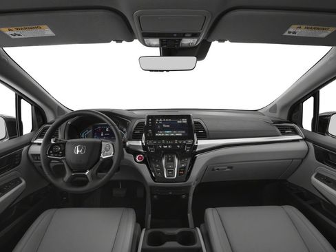 Used 2018 Honda Odyssey Elite image 6