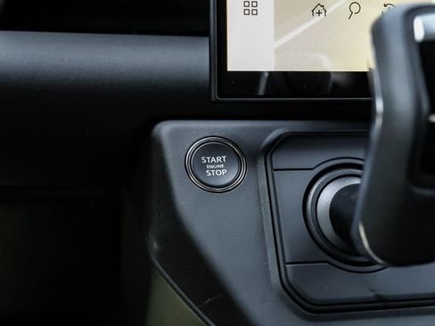 New 2026 Land Rover Defender 110 X-Dynamic SE AWD/4WD image 26