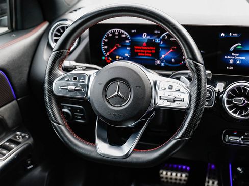 Certified 2022 Mercedes-Benz GLA 250 4MATIC image 13