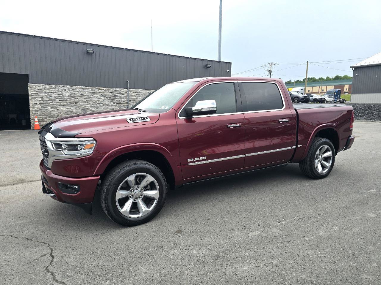 Used 2021 RAM 1500 Limited AWD/4WD image 3