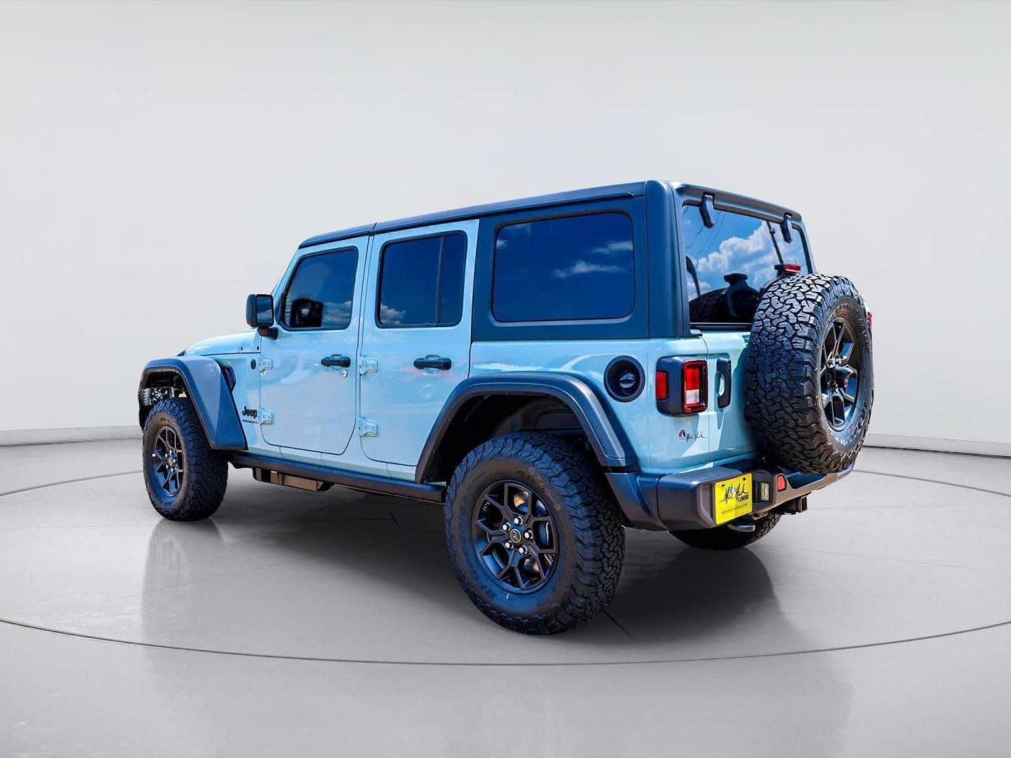 Used 2026 Jeep Wrangler Unlimited Sport AWD/4WD image 5