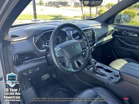 Certified 2023 Chevrolet Traverse RS w/ LPO, Cargo Package AWD/4WD image 14