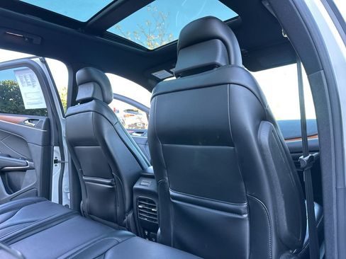 Used 2019 Lincoln MKC Reserve w/ MKC Climate Package image 31