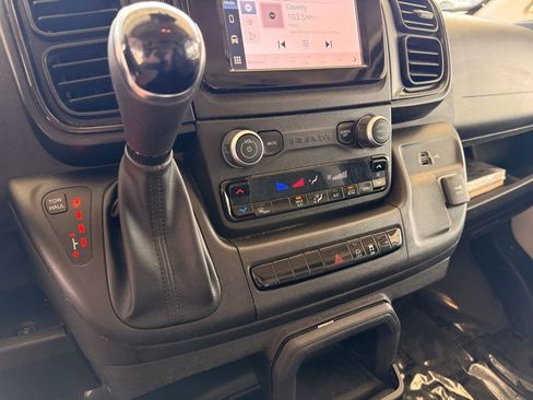 Used 2023 RAM ProMaster 2500 w/ Convenience Group image 14