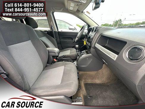 Used 2017 Jeep Compass Sport AWD/4WD image 24