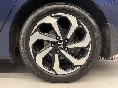 Used 2016 Honda Accord EX-L image 36