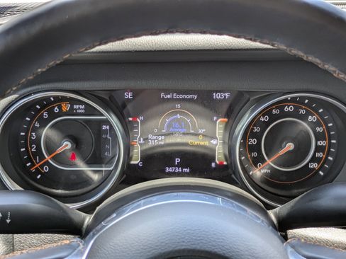 Used 2022 Jeep Gladiator Overland AWD/4WD image 32