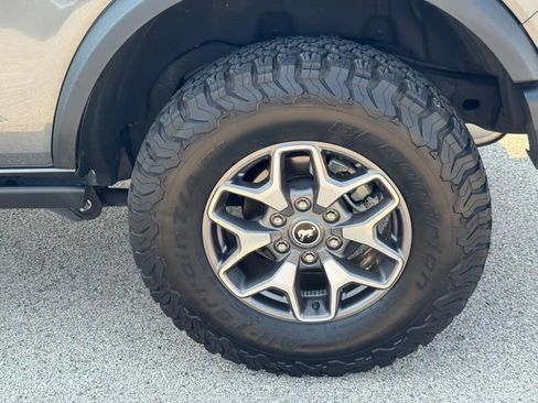 Used 2025 Ford Bronco Badlands AWD/4WD image 7
