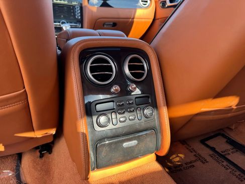 Used 2011 Bentley Flying Spur Flying Spur Speed image 34