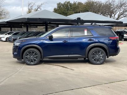 New 2026 Nissan Pathfinder SL w/ SL Premium Package