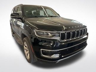 Used 2022 Jeep Wagoneer Series II AWD/4WD video 3