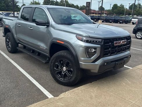 Used 2024 GMC Canyon Elevation w/ Convenience Package AWD/4WD image 2