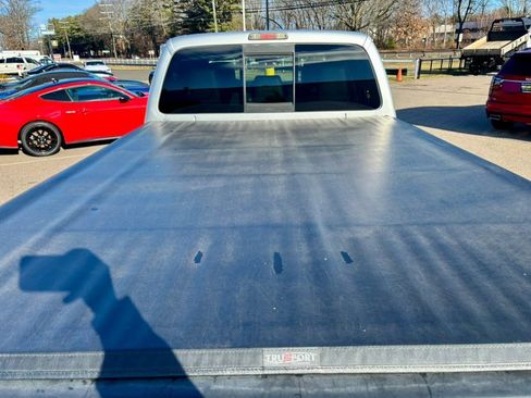 Used 2011 Ford F250 Lariat w/ Lariat Interior Pkg image 17