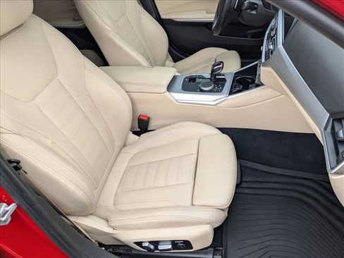 Used 2021 BMW 330i xDrive Sedan w/ Premium Package image 22