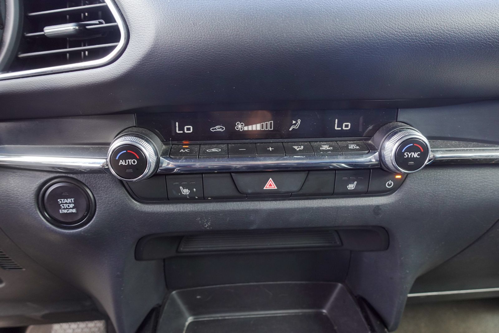 Certified 2025 MAZDA CX-30 AWD 2.5 S w/ Preferred Package image 24