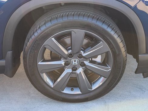 Certified 2023 Honda Pilot Sport image 11