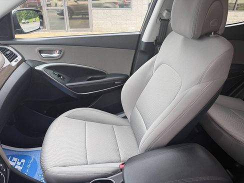 Used 2018 Hyundai Santa Fe Sport AWD/4WD image 17