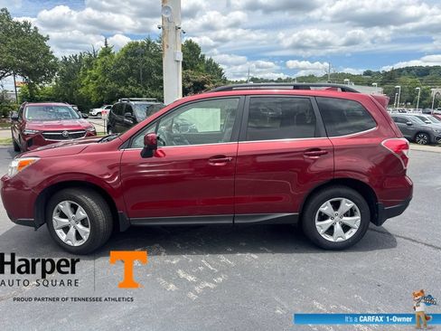 Used 2016 Subaru Forester 2.5i Limited AWD/4WD image 2
