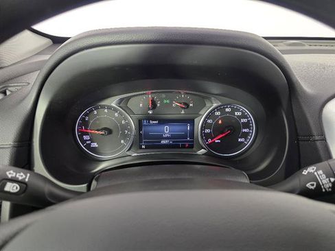 Used 2024 GMC Terrain SLE AWD/4WD image 32