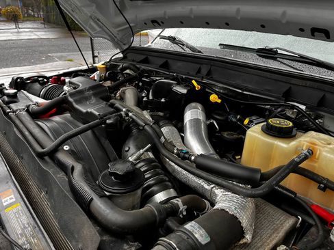 Used 2016 Ford F350 Platinum image 40