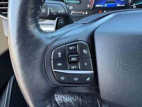 Used 2020 Ford Explorer XLT w/ Equipment Group 202A AWD/4WD image 23