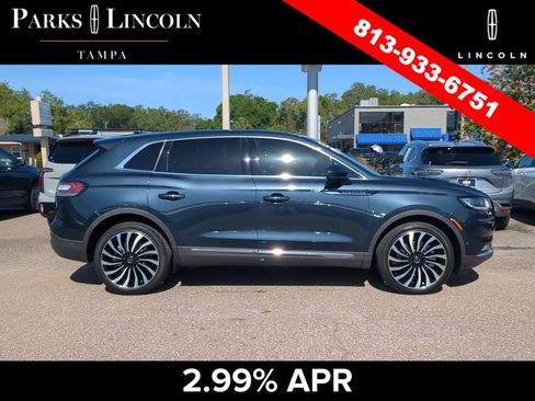 Certified 2022 Lincoln Nautilus Black Label AWD/4WD image 3