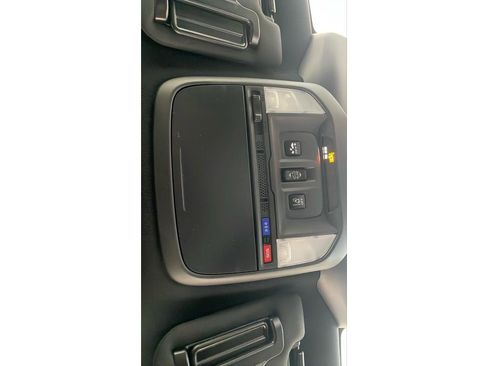 Used 2025 Subaru Forester Wilderness w/ Wilderness Package image 26