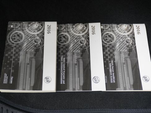 Used 2016 Buick Encore Premium w/ Experience Buick Package image 27