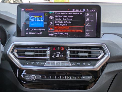 Used 2023 BMW X3 xDrive30i w/ Convenience Package w/ZPA image 14