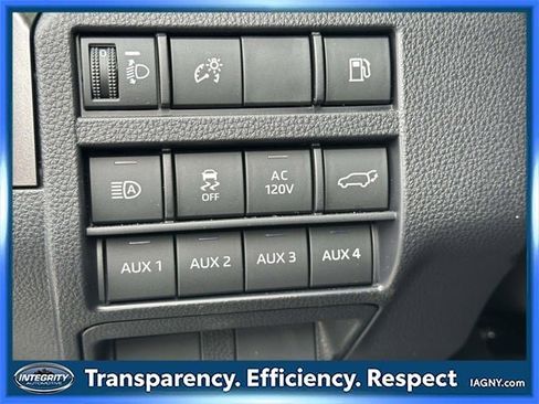 Used 2025 Toyota 4Runner TRD Off-Road image 23