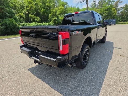 Used 2026 Ford F250 Platinum AWD/4WD image 11