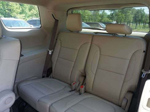 Used 2019 GMC Acadia Denali w/ Technology Package image 16