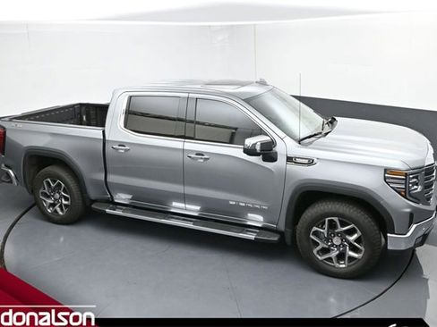 Used 2026 GMC Sierra 1500 SLT w/ SLT Premium Plus Package image 16