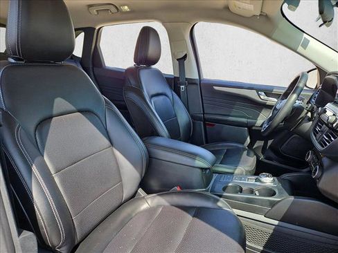 Used 2022 Ford Escape SEL image 21
