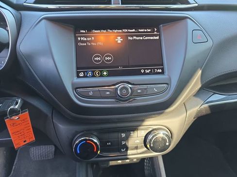 Used 2023 Chevrolet TrailBlazer LS image 10