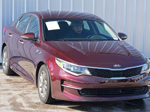 Used 2016 Kia Optima LX image 45