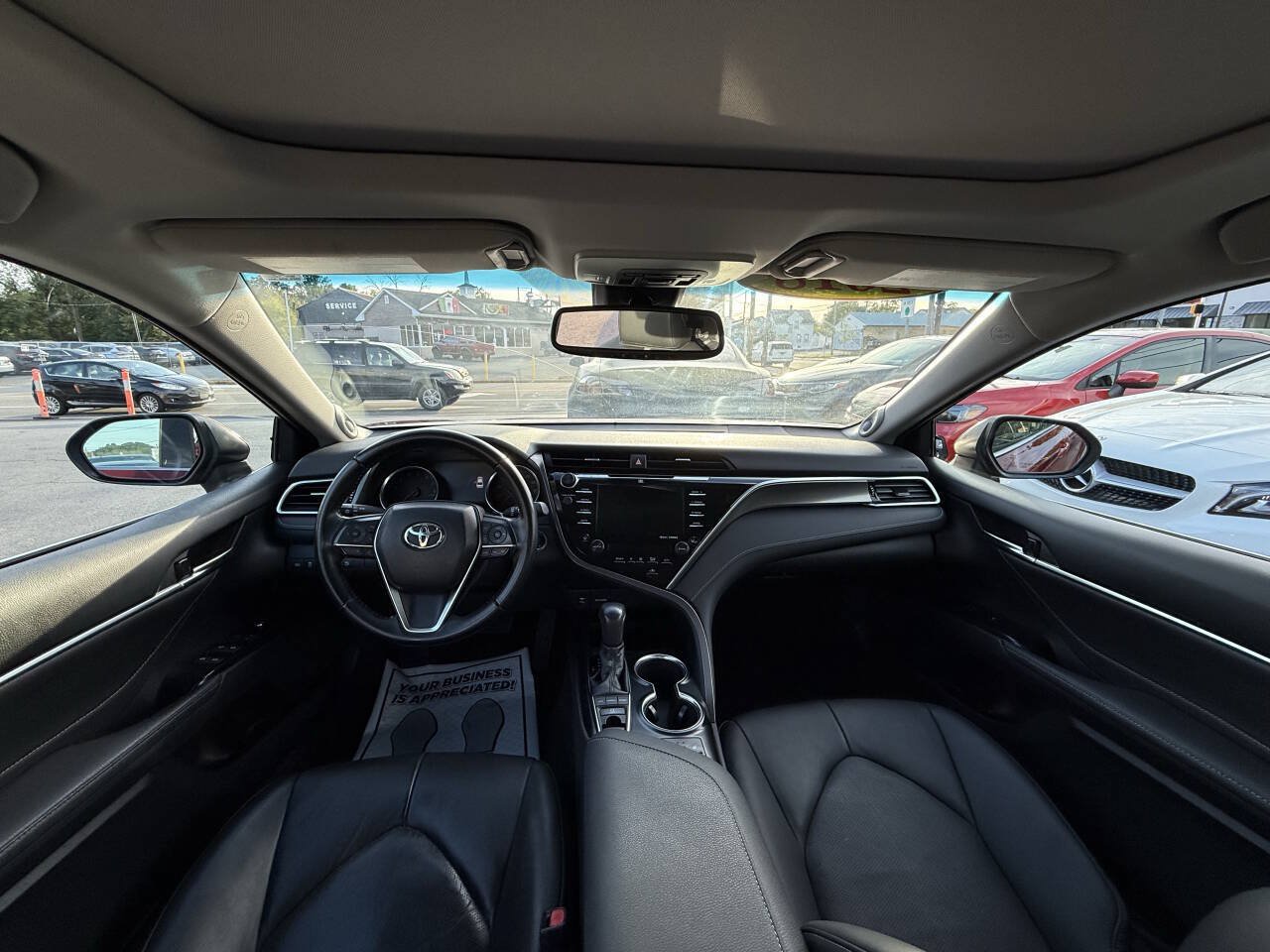 Used 2018 Toyota Camry XSE FWD image 13