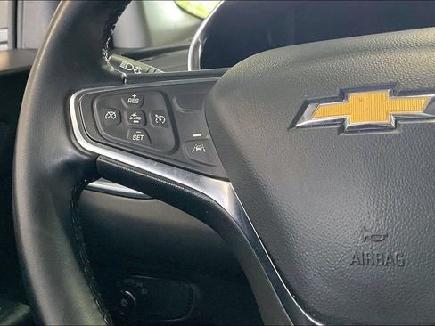 Used 2024 Chevrolet Equinox LT FWD image 8
