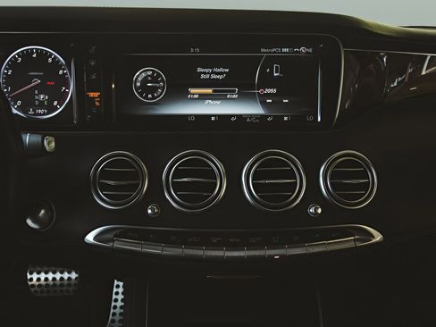 Used 2016 Mercedes-Benz S 550 4MATIC Coupe image 31