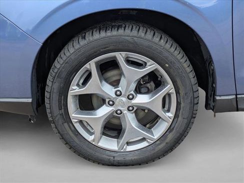 Used 2016 Subaru Forester 2.5i Touring w/ Eyesight & Navigation System AWD/4WD image 10